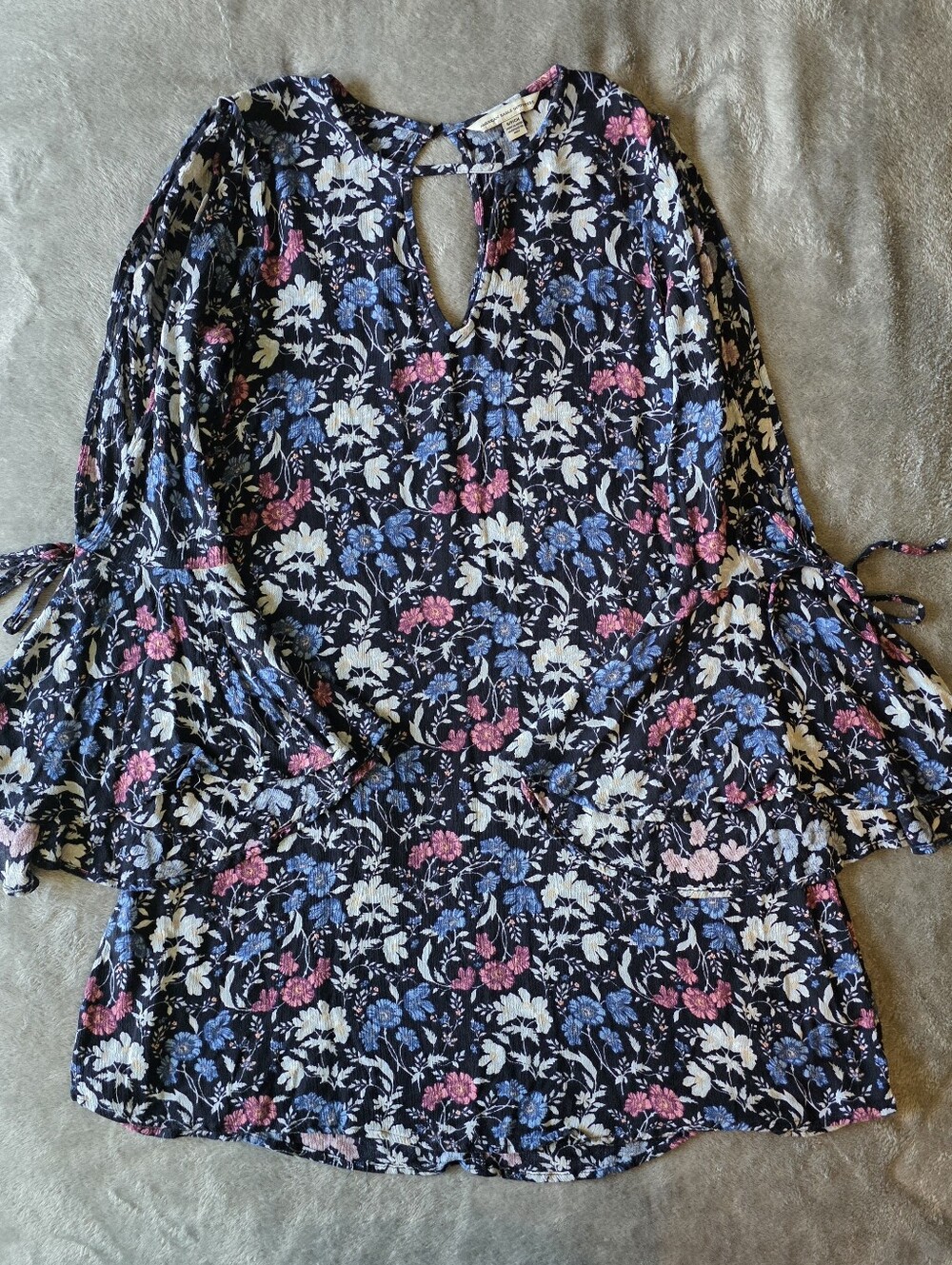 American Eagle Navy Blue Floral Boho Bell Sleeve Keyhole Mini Dress Small S